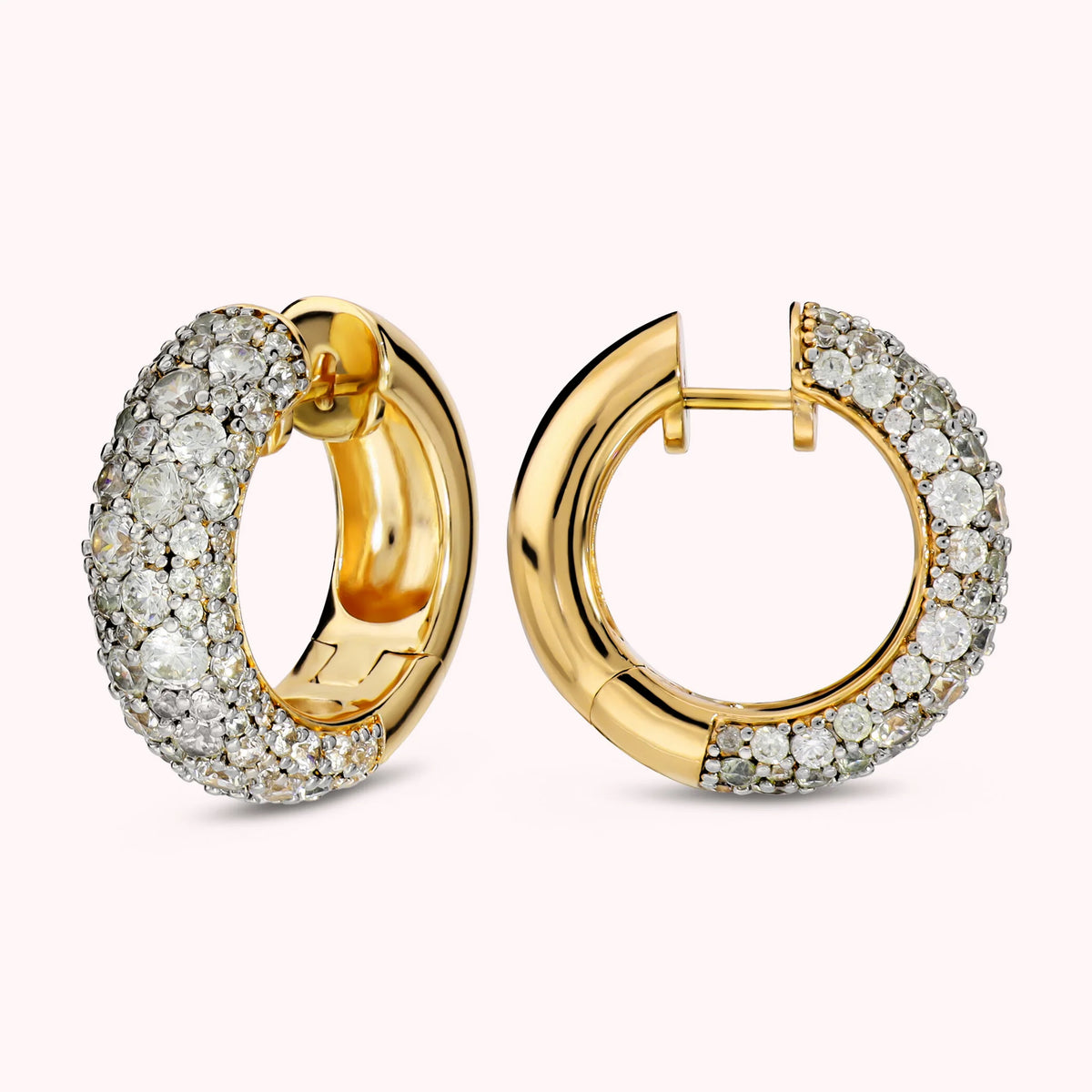 Orecchini a Cerchio con Pavè di Cubic Zirconia