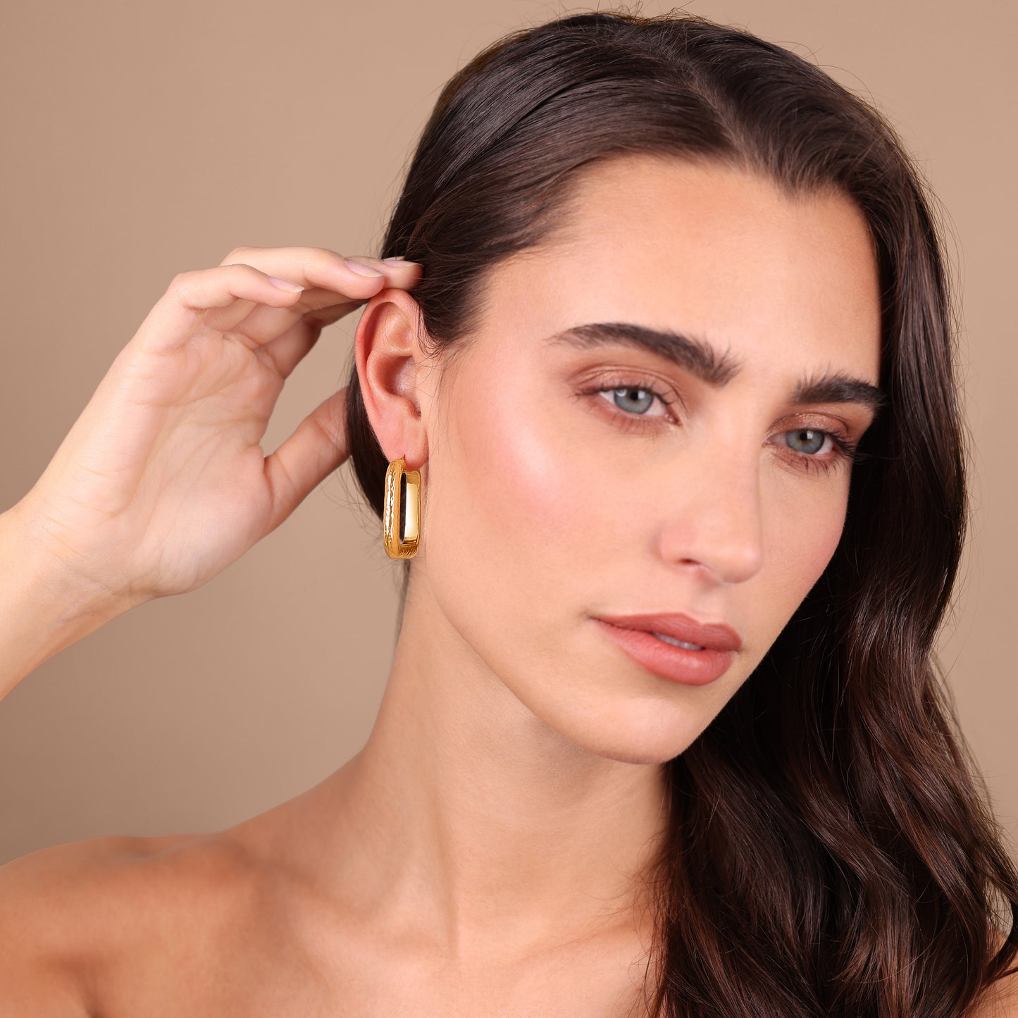 Boucles d'oreilles carrées martelées