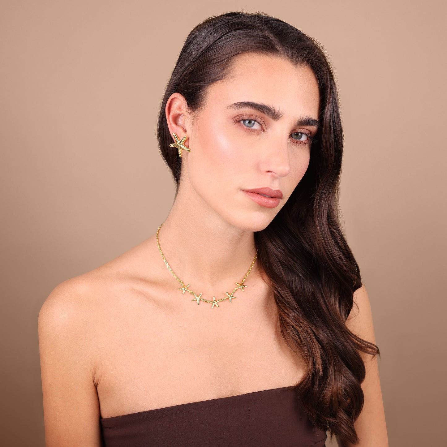 Boucles d'oreilles à tige en forme d'étoile de mer martelée