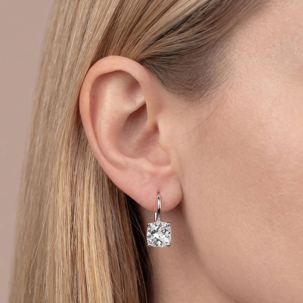 Orecchini Pendenti con Cubic Zirconia 7*7mm Placcati Oro 18Kt