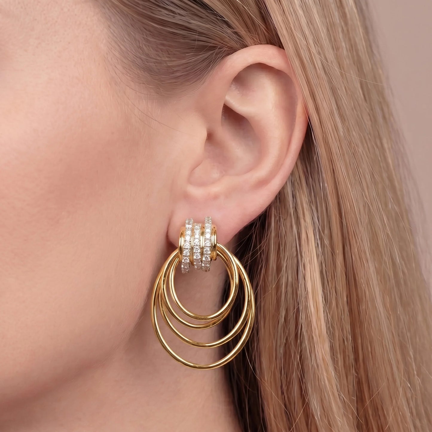 Orecchini Pendenti Multifilo Degradé con Cubic Zirconia