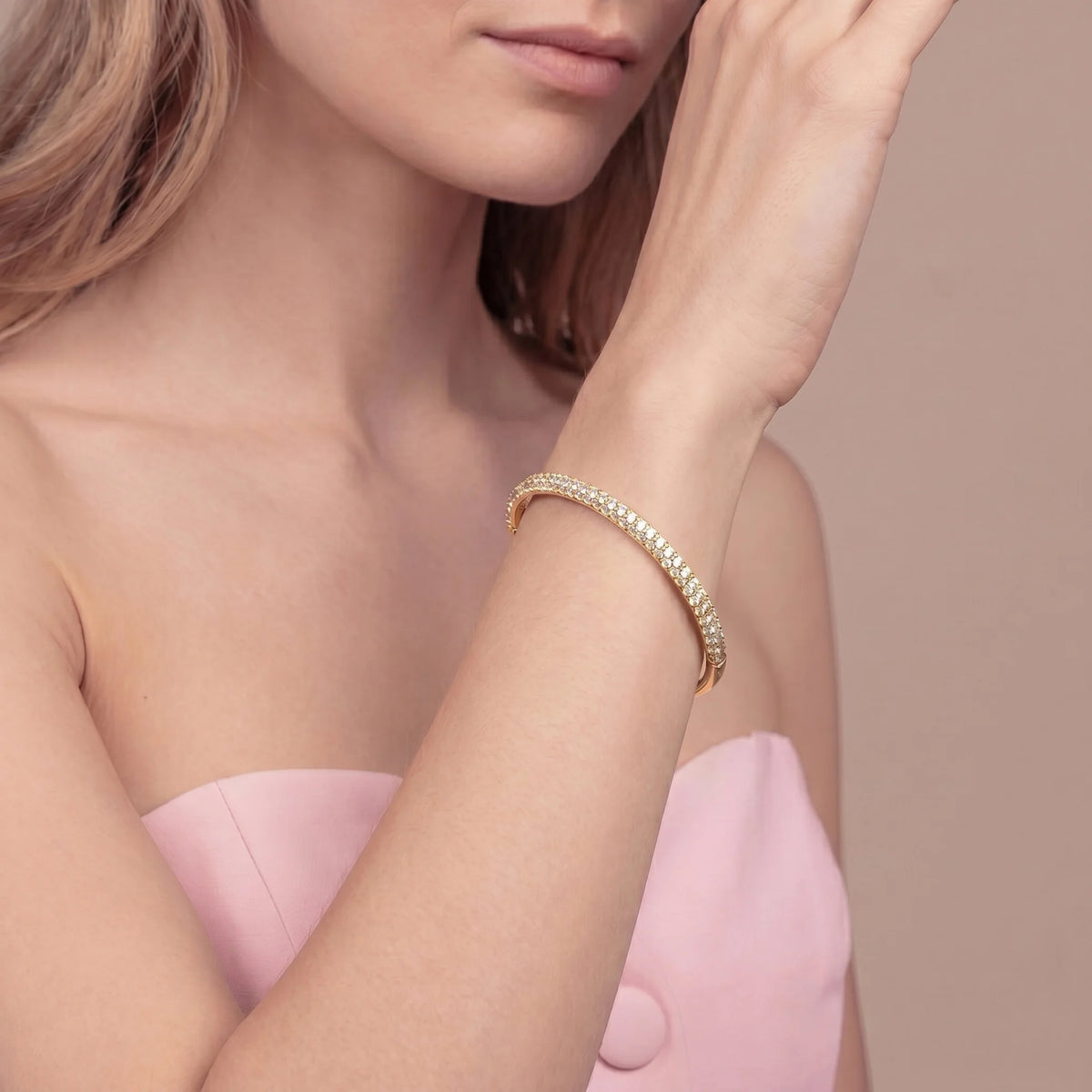 Bracciale Rigido Apribile con Pavè in Cubic Zirconia