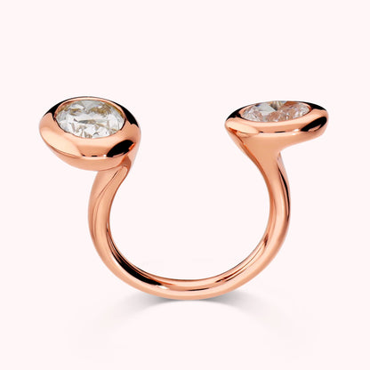 Anello Contrarié 'Toi et Moi' con Doppia Cubic Zirconia