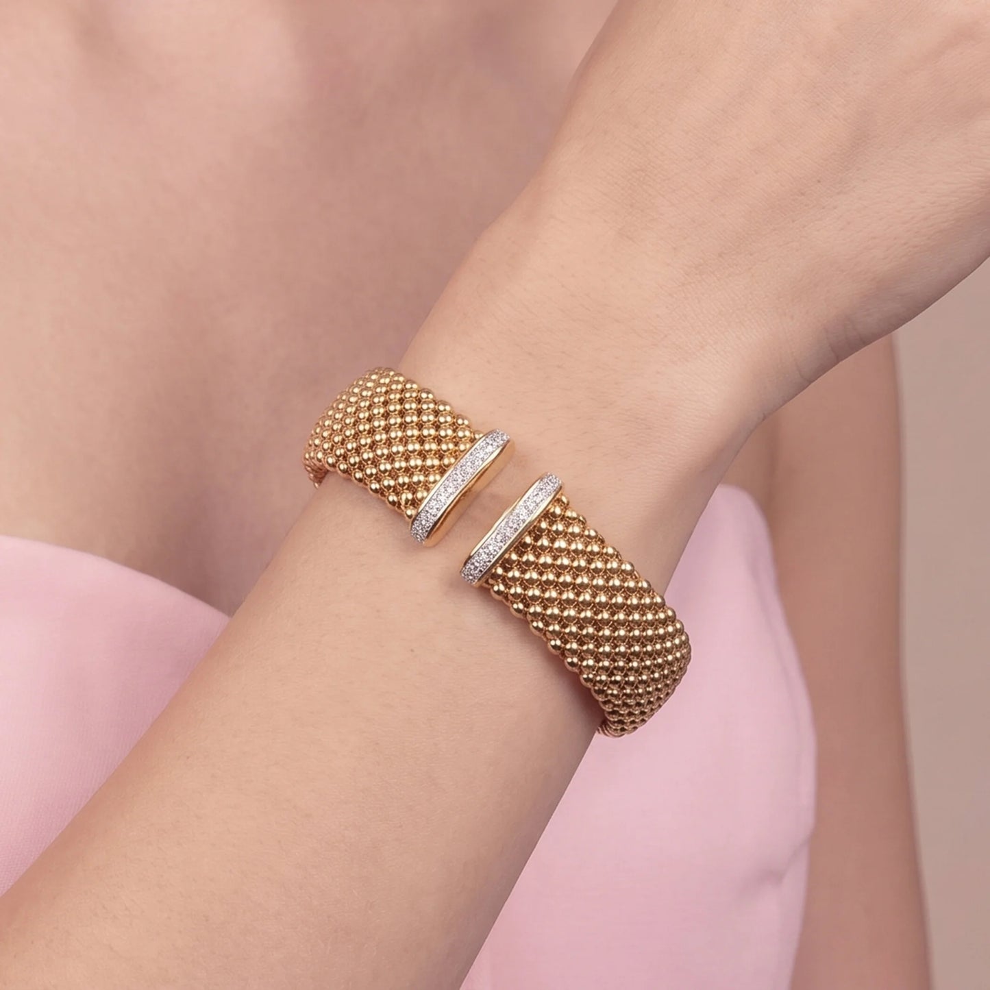 Bracciale Rigido Aperto Maglia alta Popcorn con Estremità di Pavè in Cubic Zirconia