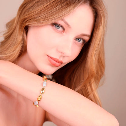 M16690BBR.YG010180_5.webp