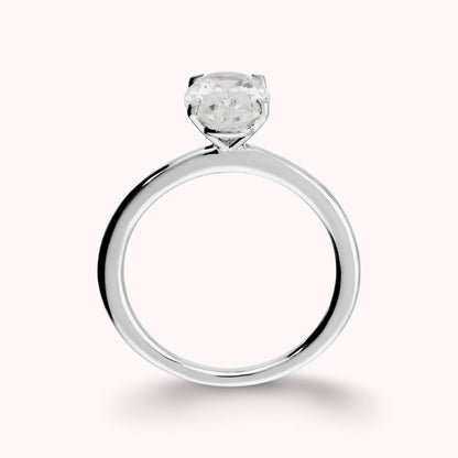 Anello Solitario Attimi di Luce con Cubic Zirconia Bianca Ovale