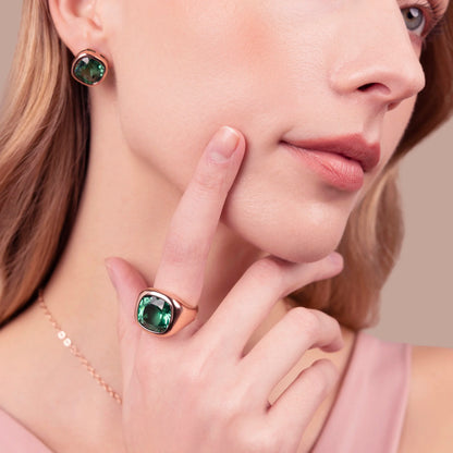 Anello Chevalier con Prisma Gem Taglio Cushion
