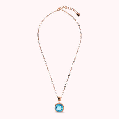 Collana con Punto Luce in Prisma Gem Taglio Cushion