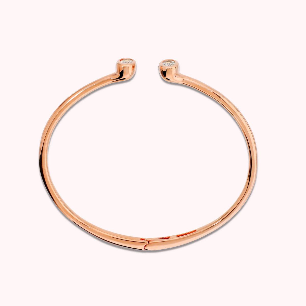 Bracciale Rigido Apribile Con Doppia Cubic Zirconia Ovale