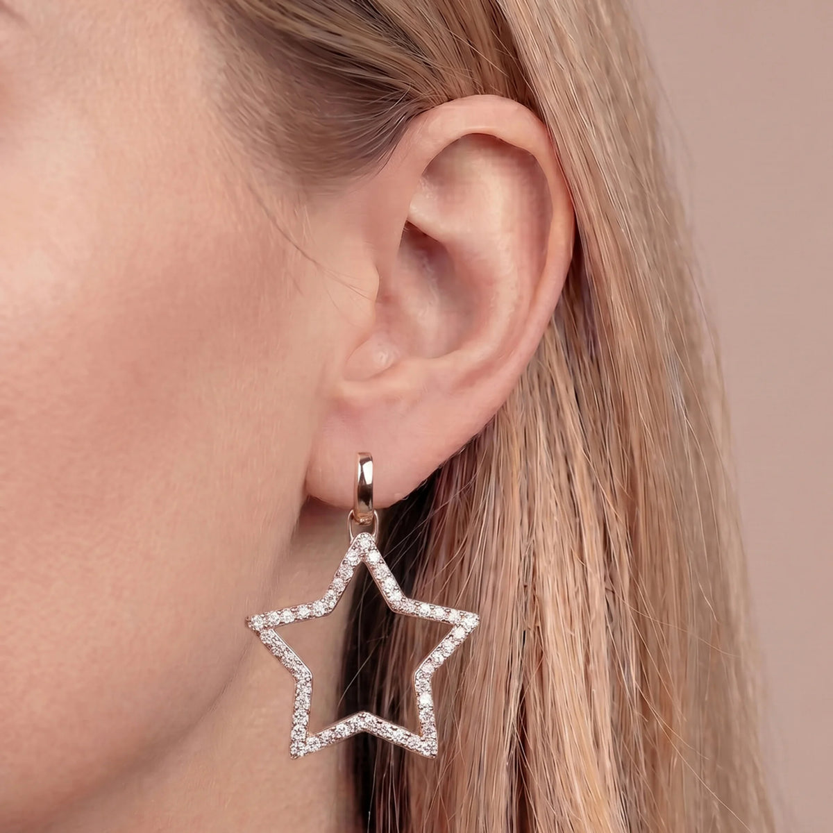 Orecchini Pendenti Stella con Cubic Zirconia Placcati Oro 18Kt