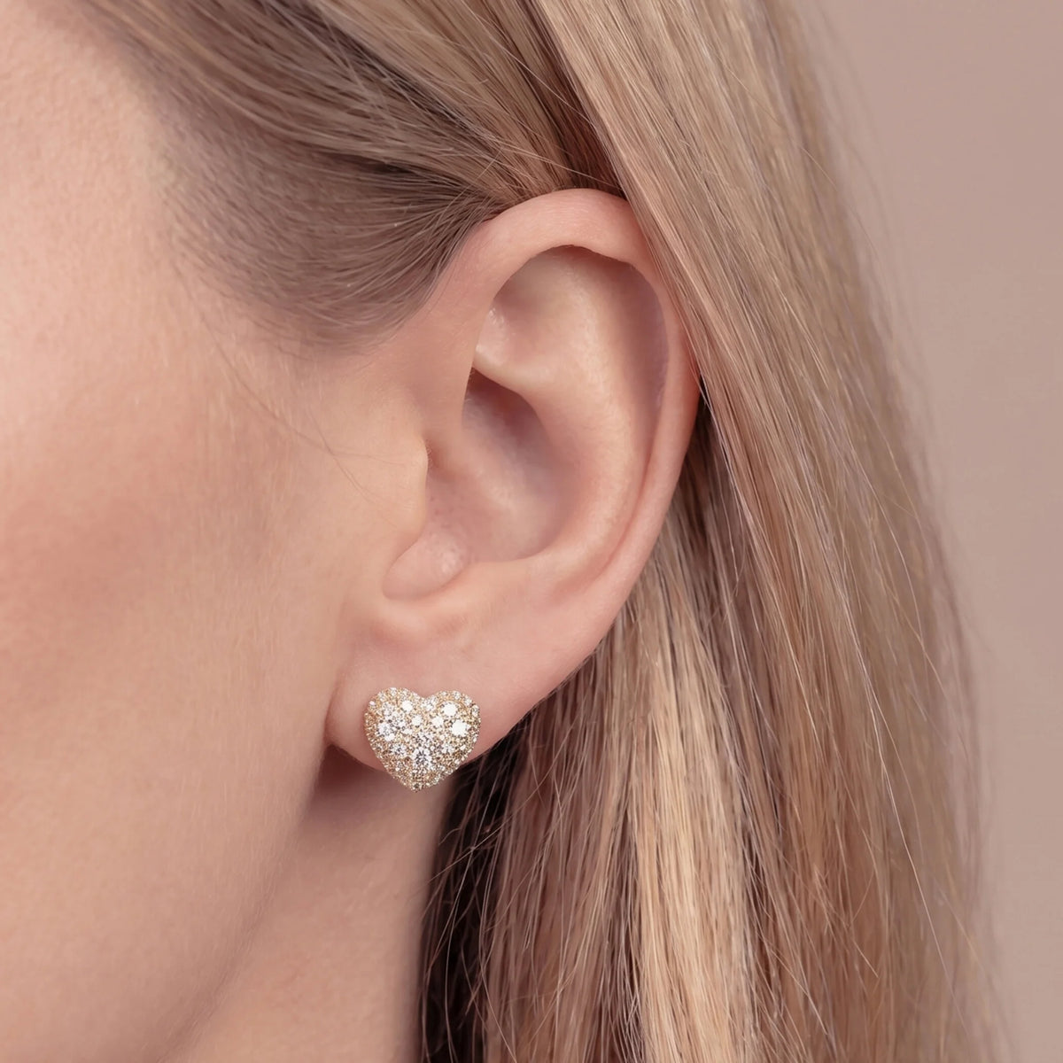 Orecchini a Cuore con Pavé in Cubic Zirconia Placcati Oro 18Kt