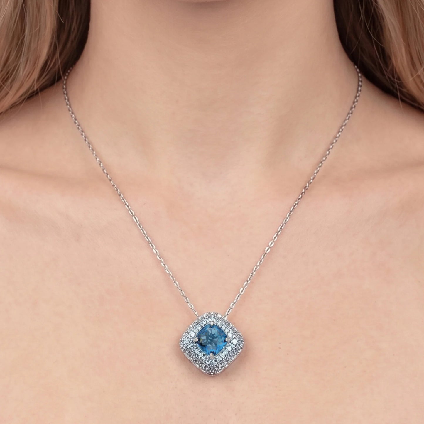 Collana Catena Forzatina con Pendente Rombo in Prisma Gem e Pavè