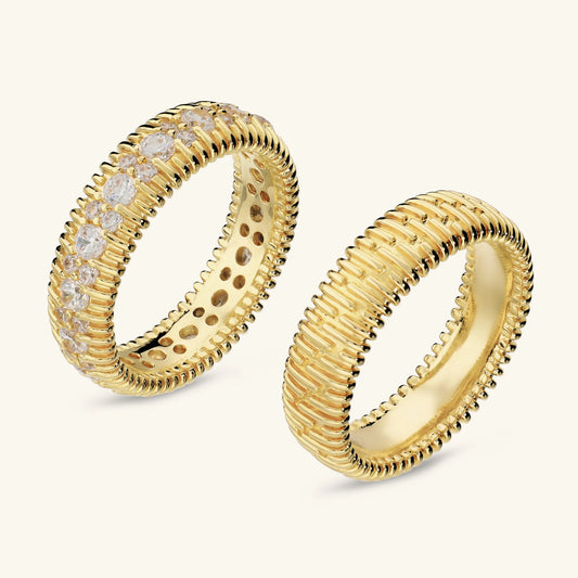 Set 2 Anelli Fedine Finitura Rigata, uno con Cubic Zirconia