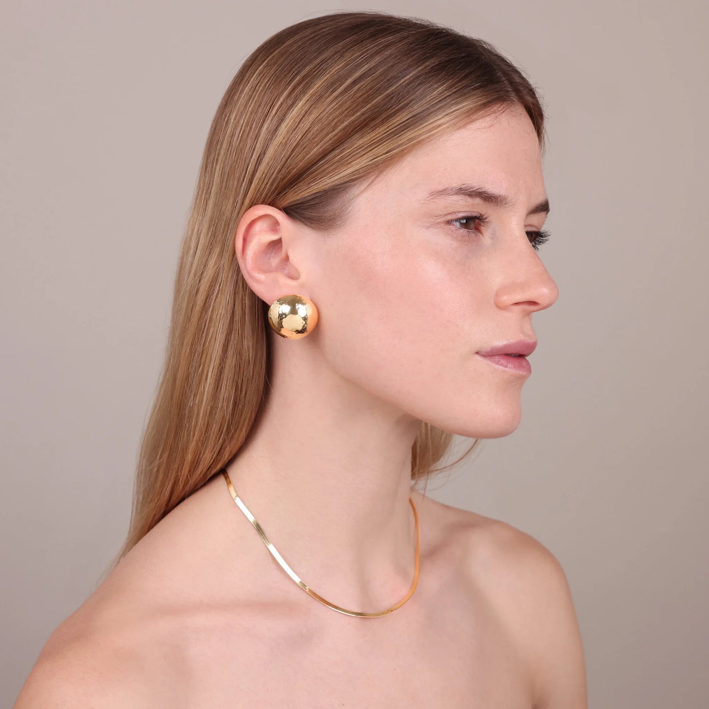 Orecchini a Sfera Martellati in Argento 925 placcato Oro Giallo 18Kt