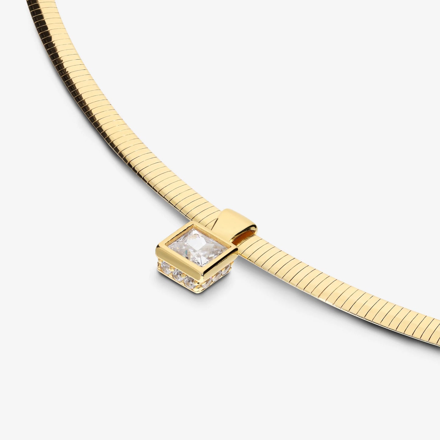 Collana Girocollo Maglia Omega in Argento 925 placcato Oro Giallo 18Kt con Punto Luce in Cubic Zirconia