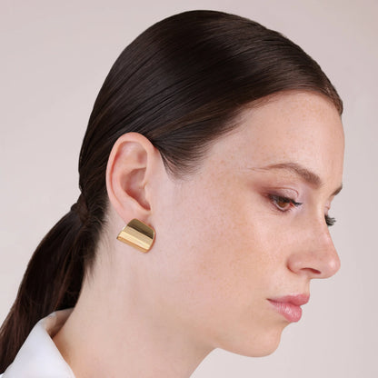 Orecchini Quadrati Sinuosi in Argento 925 placcato Oro Giallo 18Kt