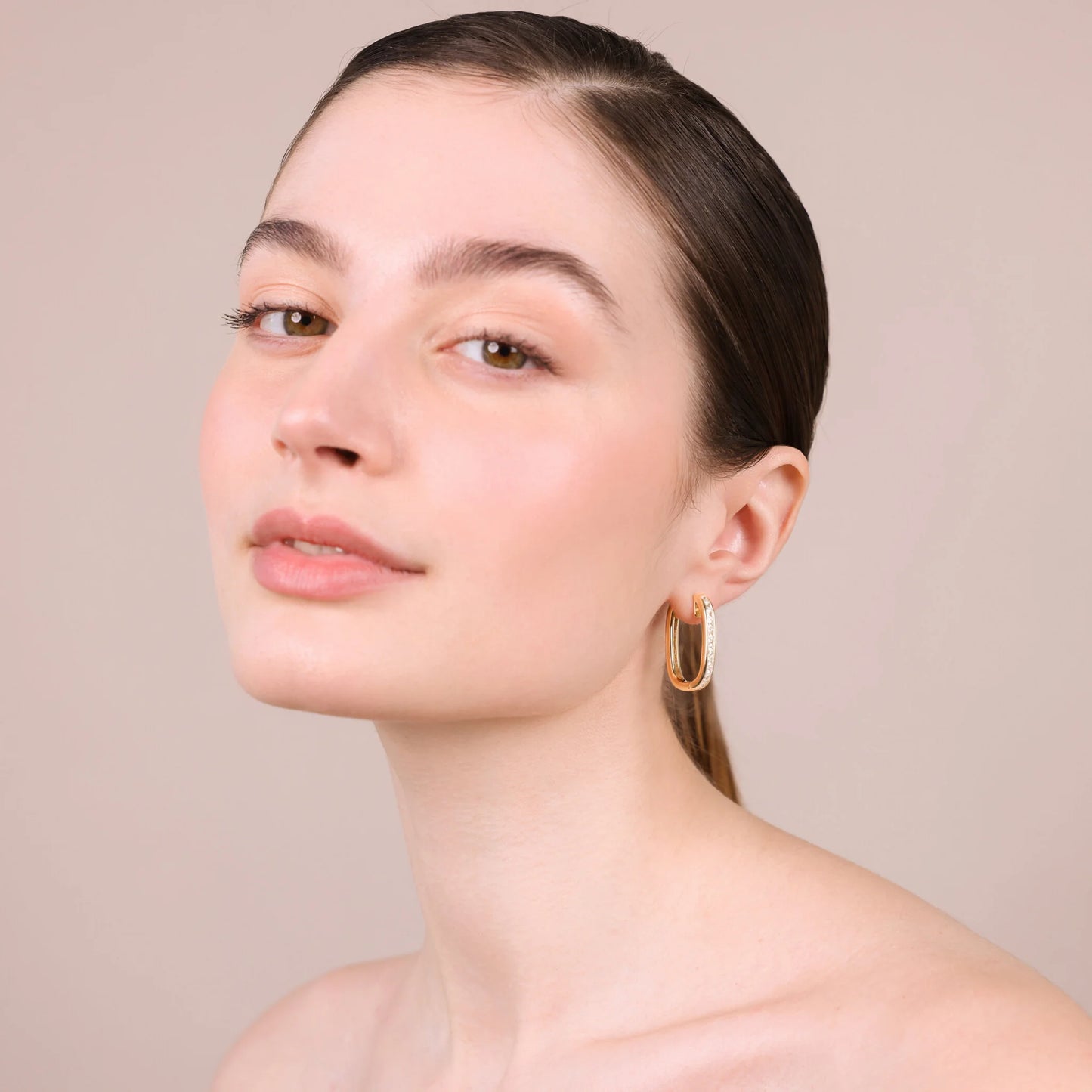 Orecchini Ovali in Argento 925 con Cubic Zirconia