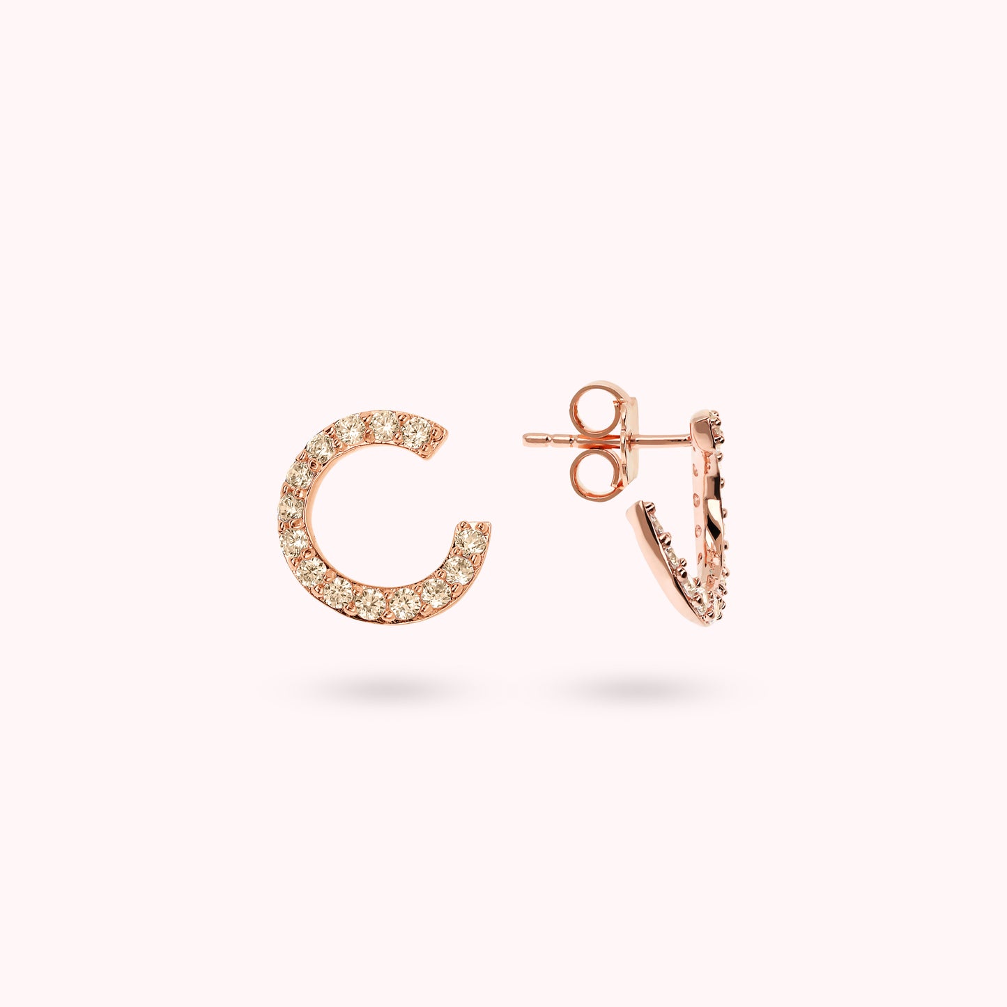 Orecchini a Lobo Semicerchio con Cubic Zirconia
