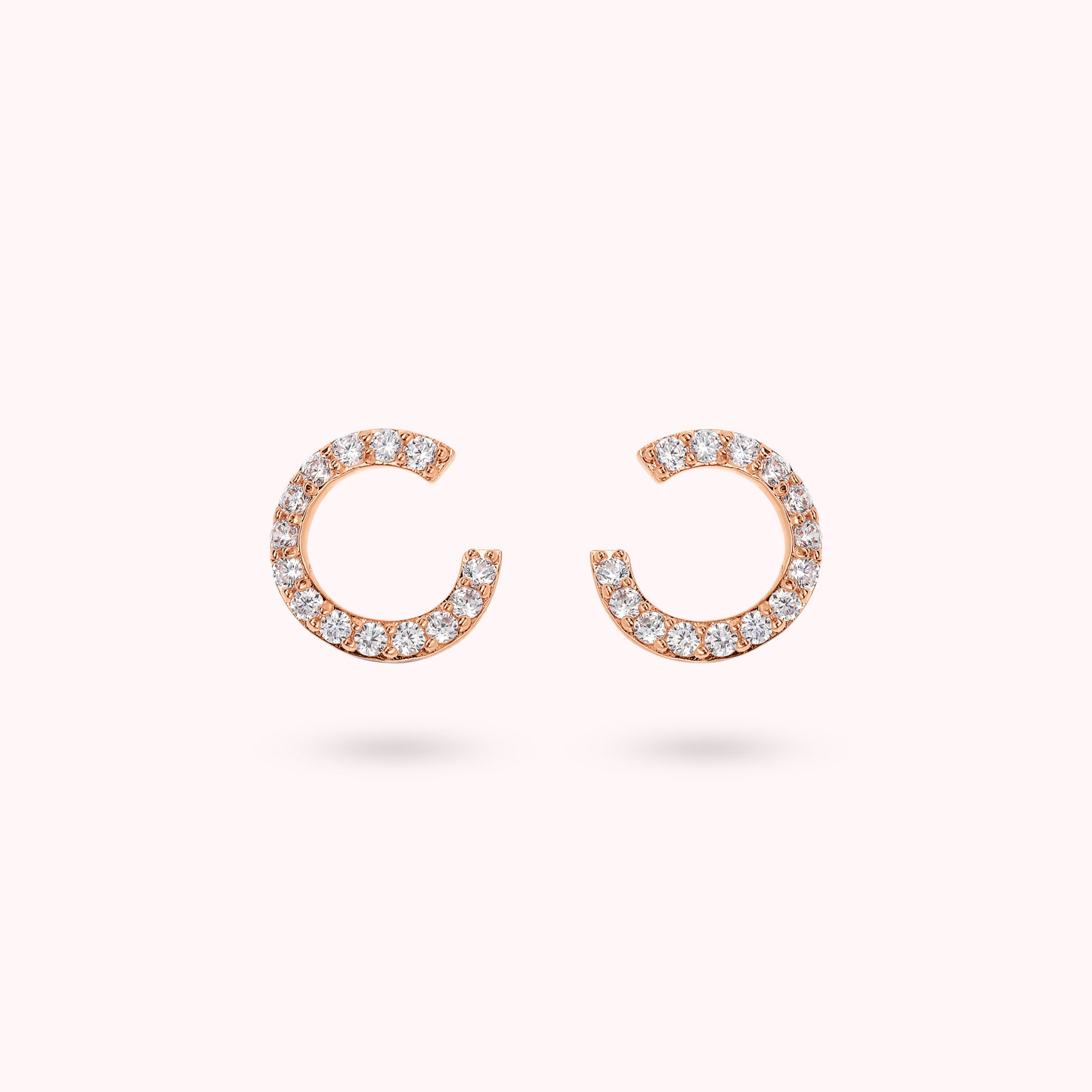 Orecchini a Lobo Semicerchio con Cubic Zirconia