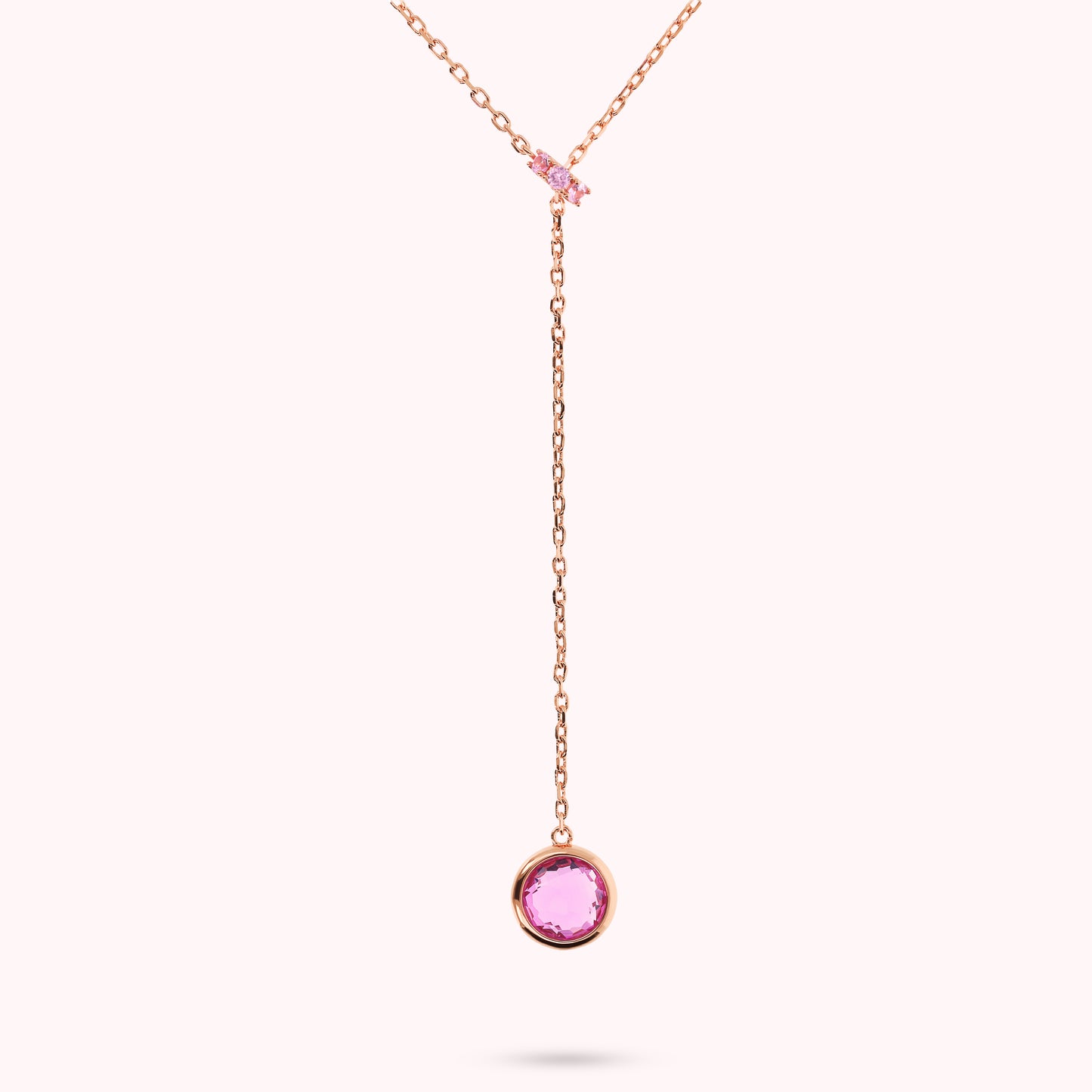 Collana a Cravatta con Rondella in Pavé e Pendente in Prisma Gem Tonda