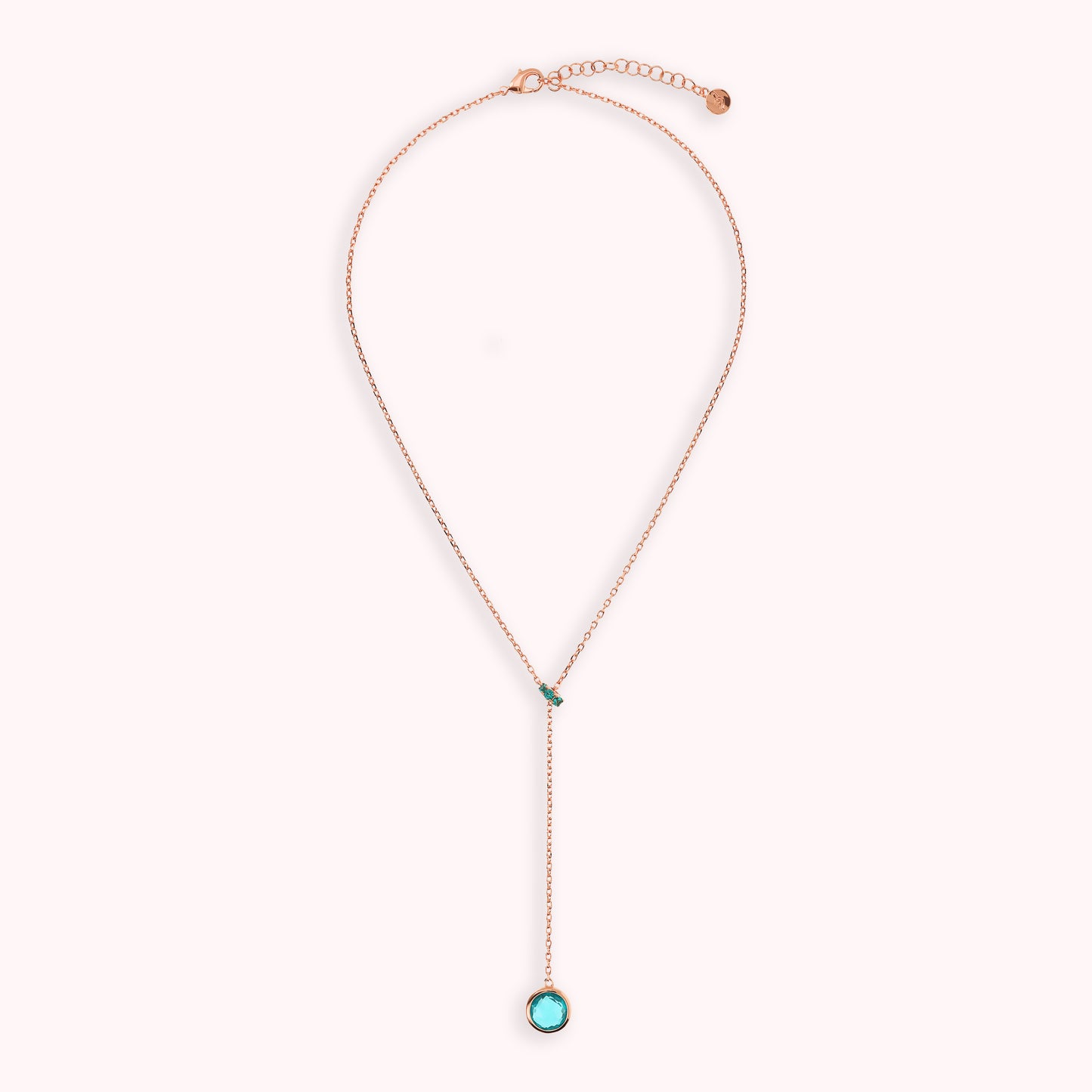 Collana a Cravatta con Rondella in Pavé e Pendente in Prisma Gem Tonda