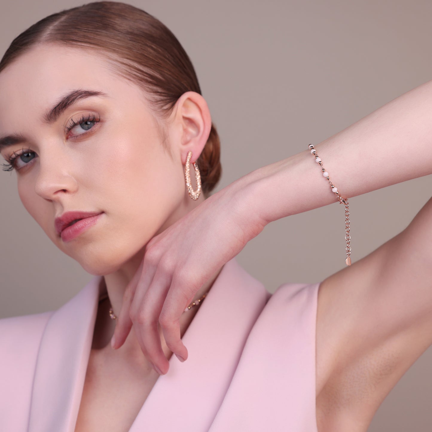 Bracelet chapelet avec pierres naturelles à facettes