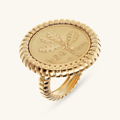 Bague cocktail à texture rayée avec pièce de monnaie
