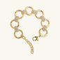 Bracciale con Maglie ad Anello Martellate e Pavé di Cubic Zirconia