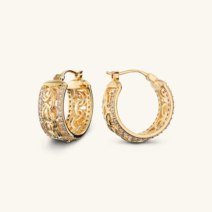 Boucles d'oreilles créoles à chaîne byzantine avec rondelles pavées de zircones cubiques