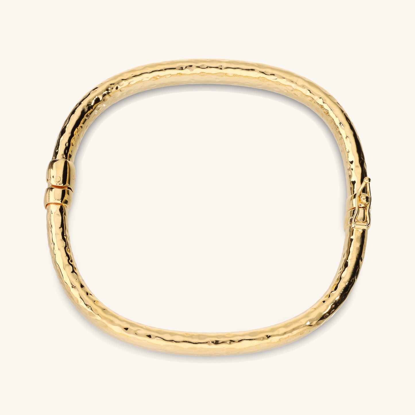 Bracciale Rigido Quadrato Martellato