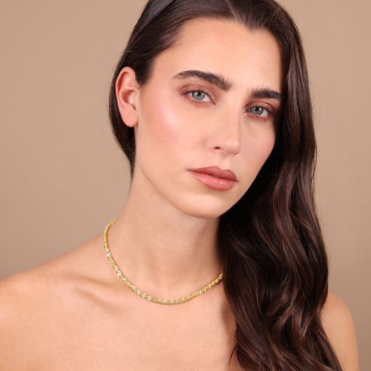 Collier ras du cou en chaîne marguerite avec diamants