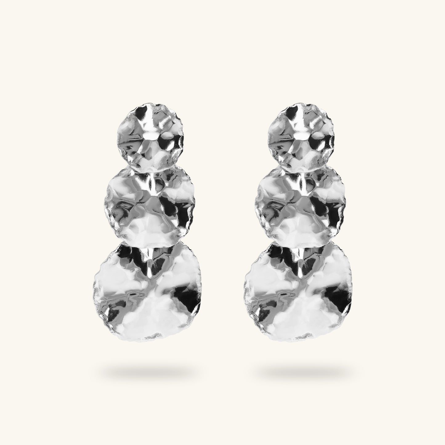 Boucles d'oreilles pendantes à disque gradué martelé