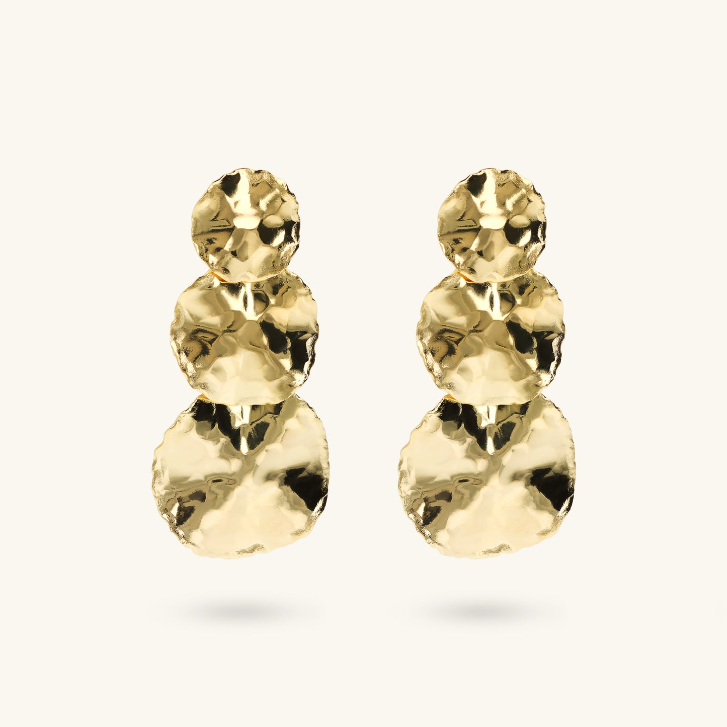Boucles d'oreilles pendantes à disque gradué martelé