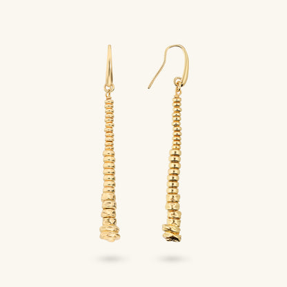 Boucles d'oreilles pendantes avec rondelles martelées et sphères brillantes