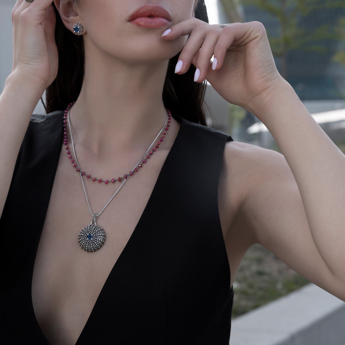Collana in Argento 925 placcato Rutenio con Pendente Texture Riccio di Mare e Pietra Naturale